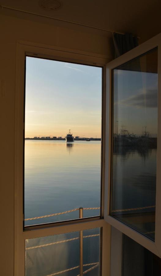 Aqua Resort Giulianova - Houseboat Experience Luaran gambar