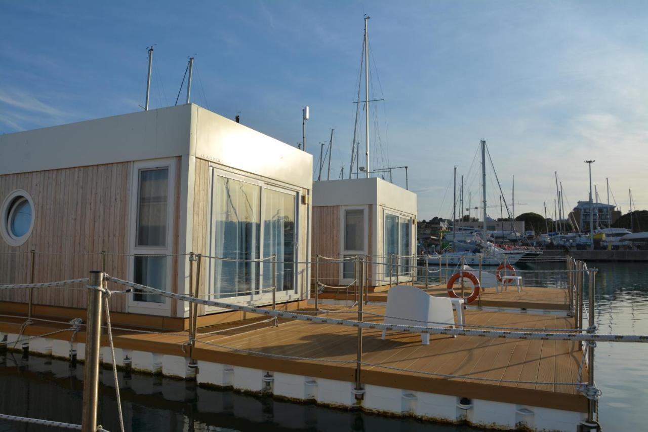 Aqua Resort Giulianova - Houseboat Experience Luaran gambar
